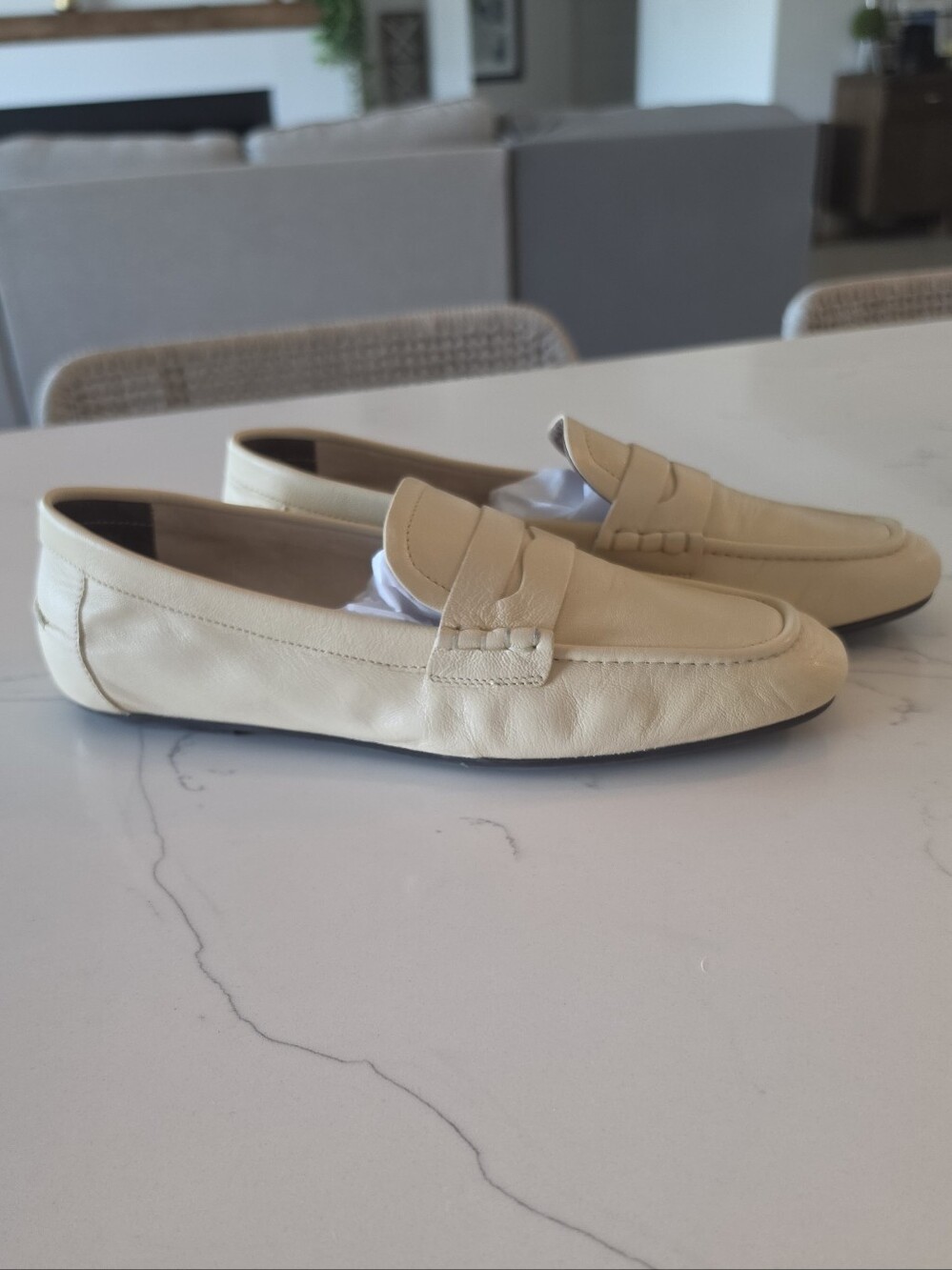 ZARA Cream Soft Leather Flat Penny Loafer Shoes Women's Size 9 - Picture 4 of 8